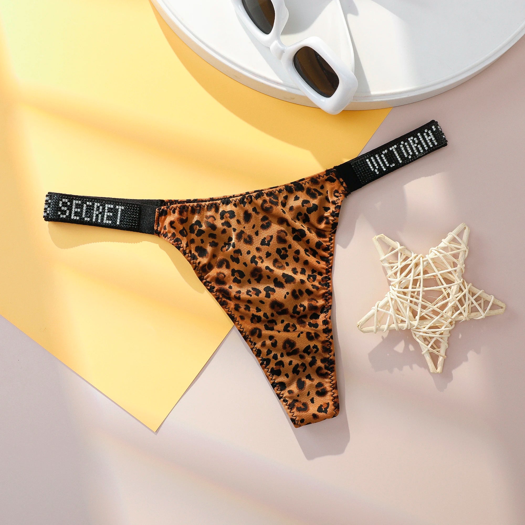 Victoria Secret Very Sexy Shine Script Thong Panty Sexy Lingerie Women Underwear Seamless Hot Sale